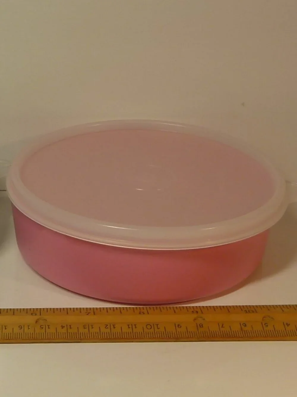 NOS Vintage Tupperware Wonder Bowls (Microwave Reheatable) Set of 2